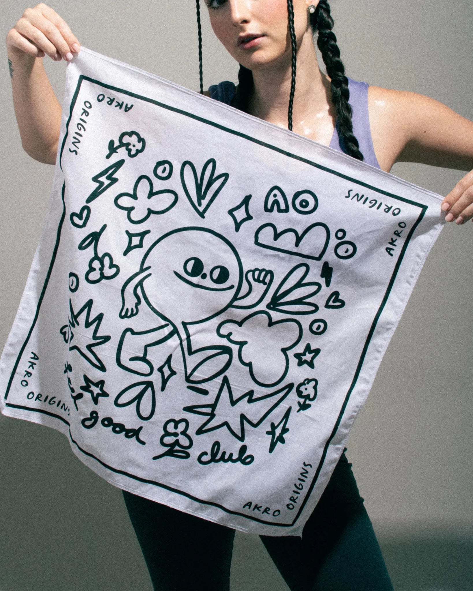 Paliacate Feel Good Club extendido — diseño doodle completo con mascota Akro Origins edición limitada