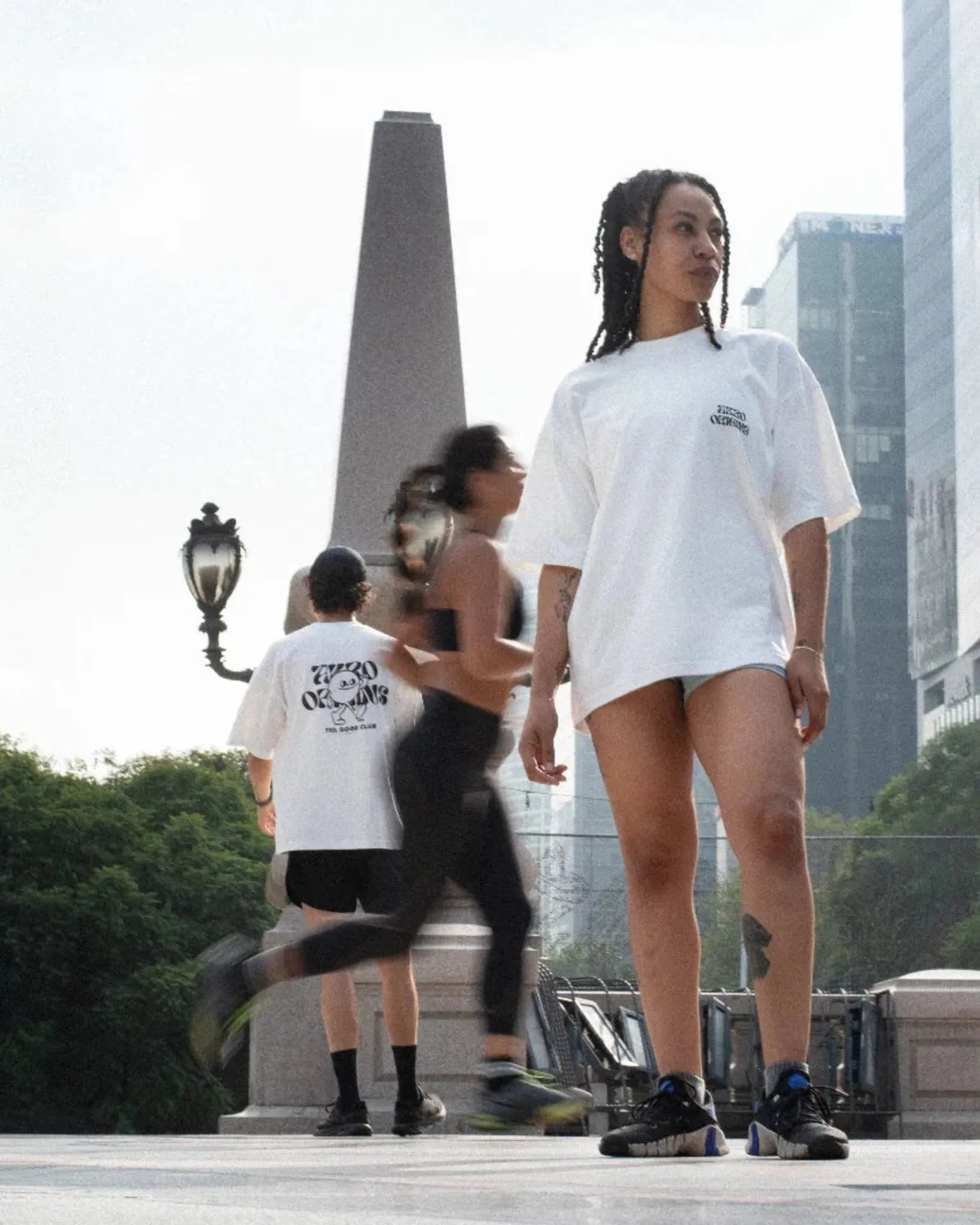 Playera Oversize unisex Feel Good Club — Akro Origins México